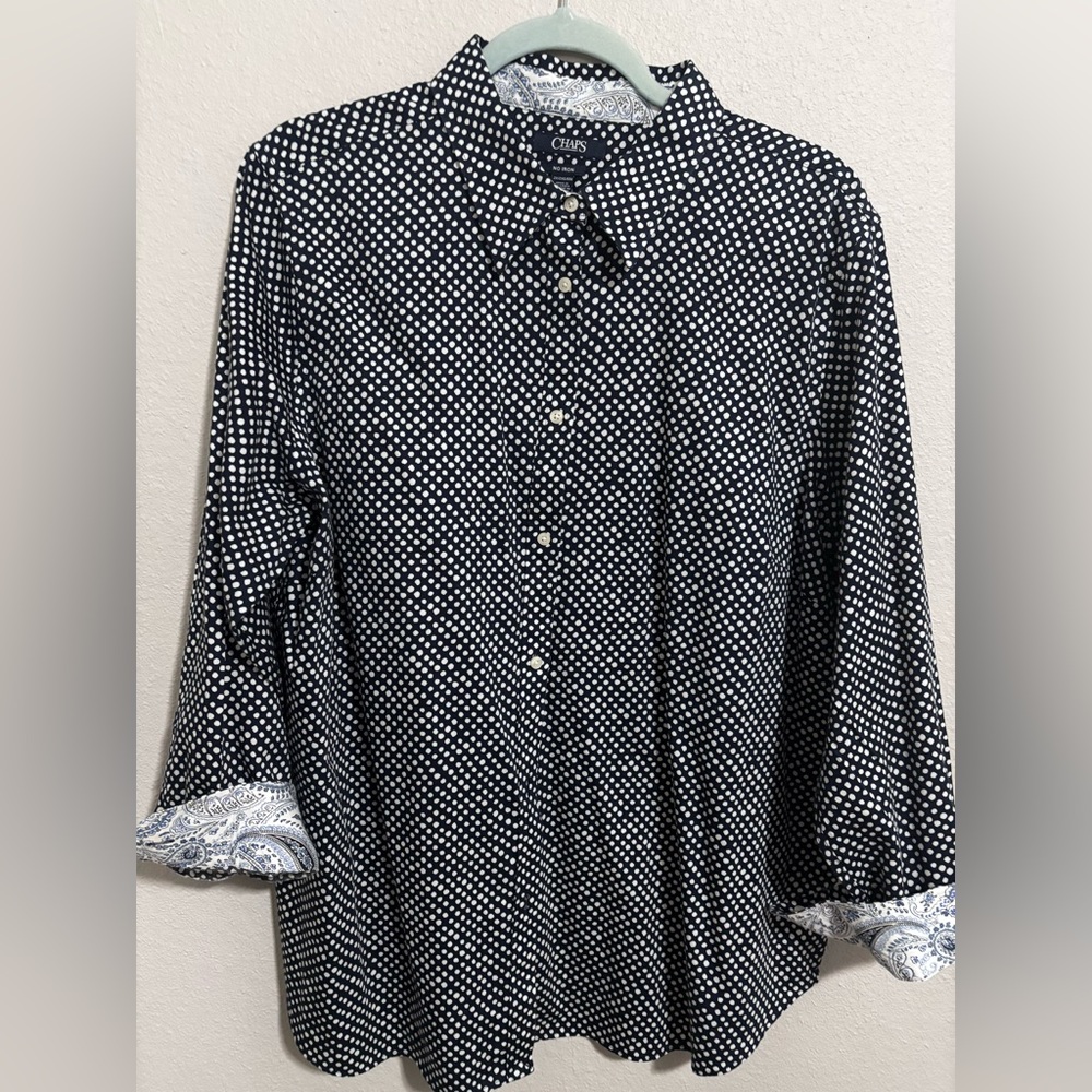 Chaps women’s cotton collared button up shirt